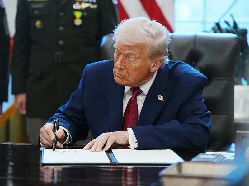 Estados Unidos mantiene trámite interno para obtener la residencia permanente tras aclaración del DHS Estados Unidos mantiene trámite interno para obtener la residencia permanente tras aclaración del DHS