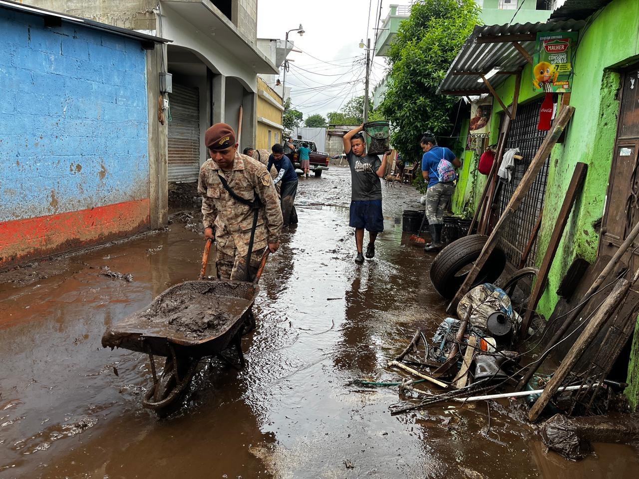 Lluvias en Guatemala dejan seis fallecidos y más de 5 mil afectados, Alta Verapaz y Guatemala son las más impactadas Lluvias en Guatemala dejan seis fallecidos y más de 5 mil afectados, Alta Verapaz y Guatemala son las más impactadas