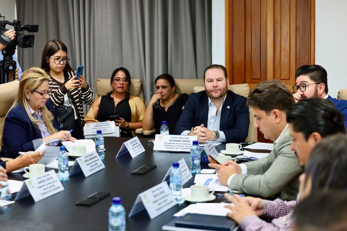 Avanza en el Congreso reforma para limitar prisión preventiva y establecer plazos al MP en Guatemala Avanza en el Congreso reforma para limitar prisión preventiva y establecer plazos al MP en Guatemala