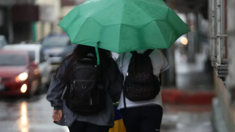 Ambiente cálido con lluvias y tormentas eléctricas dominarán el clima en Guatemala del 15 al 19 de junio Ambiente cálido con lluvias y tormentas eléctricas dominarán el clima en Guatemala del 15 al 19 de junio