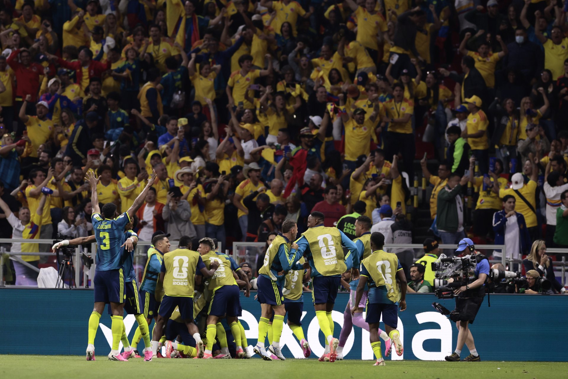 De Pedro El Escamoso a Sofía Vergara: así celebraron los famosos el triunfo de Colombia en el Mundial de 2026 De Pedro El Escamoso a Sofía Vergara: así celebraron los famosos el triunfo de Colombia en el Mundial de 2026
