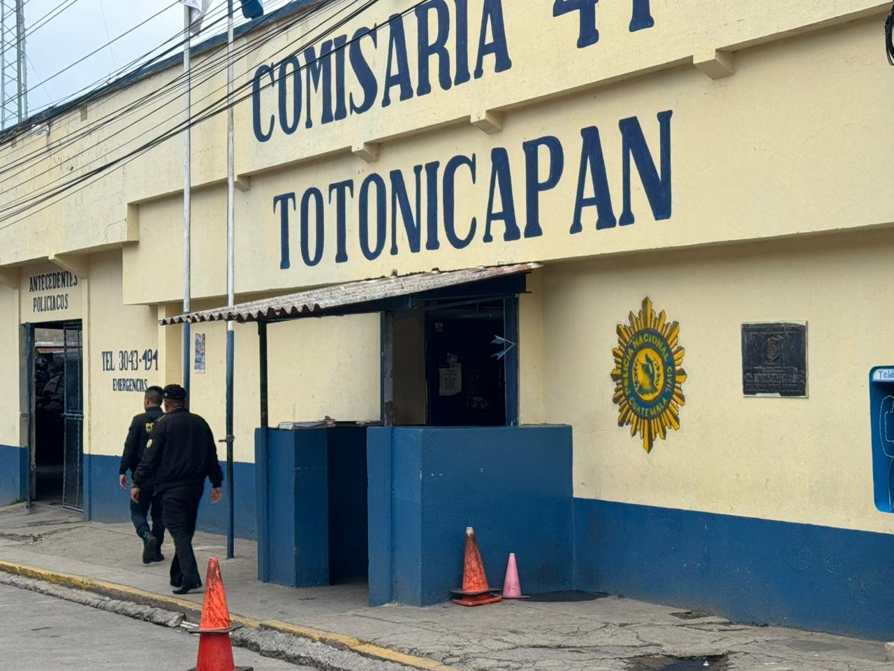 Los 48 Cantones de Totonicapán exigen respuestas por la fuga de un reo; la PNC investiga el caso Los 48 Cantones de Totonicapán exigen respuestas por la fuga de un reo; la PNC investiga el caso