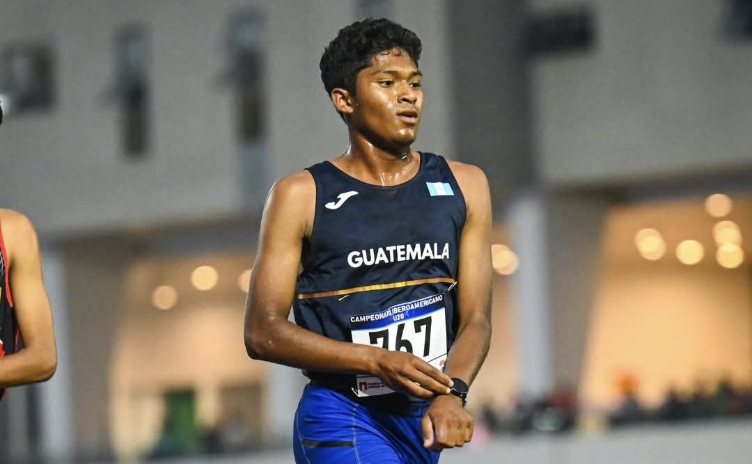 Ezequiel Aguilar conquista el oro en los 5,000 metros del Iberoamericano U20 en Perú Ezequiel Aguilar conquista el oro en los 5,000 metros del Iberoamericano U20 en Perú