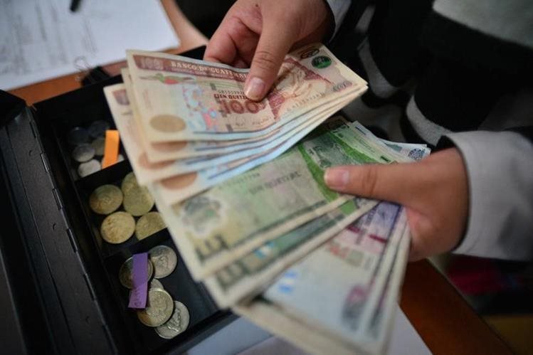 Banguat inyectará Q3 mil millones por asuetos, pago de salarios y bono 14 Banguat inyectará Q3 mil millones por asuetos, pago de salarios y bono 14