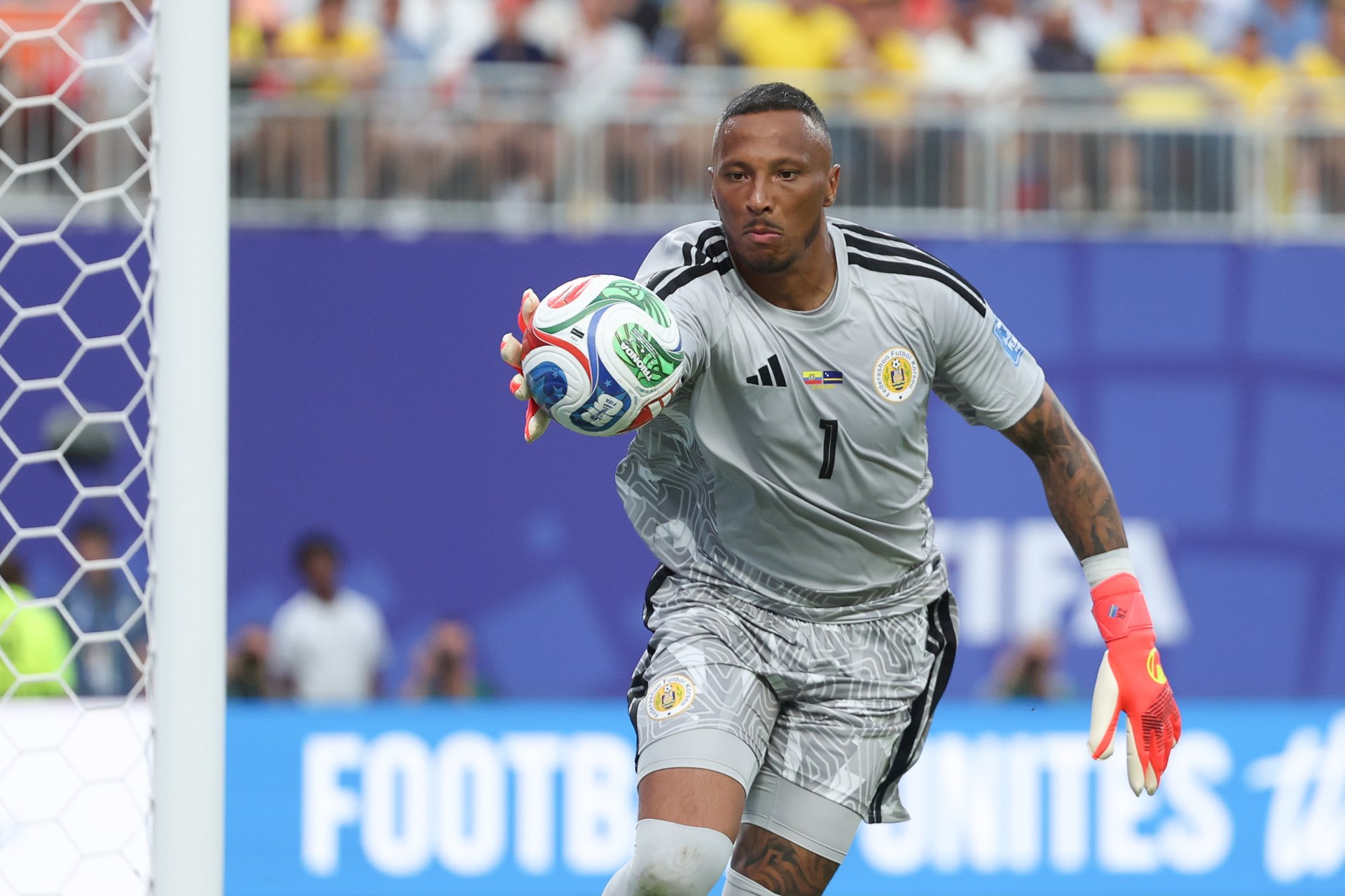 ¿Quién tiene el récord de más atajadas en una Copa del Mundo? Eloy Room ya es segundo en la historia ¿Quién tiene el récord de más atajadas en una Copa del Mundo? Eloy Room ya es segundo en la historia