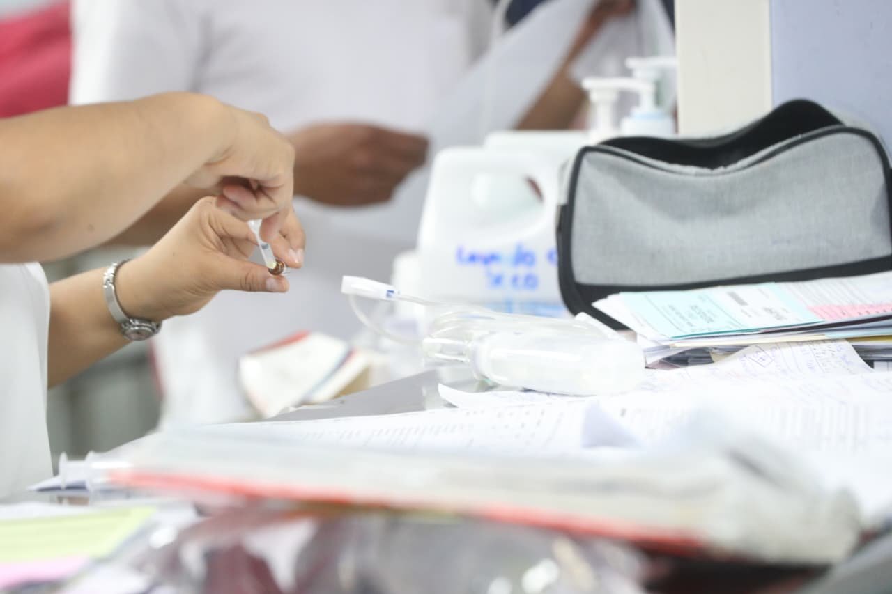Sin vacunas y con posibles contagios no detectados, Guatemala enfrenta nuevo repunte de covid-19 Sin vacunas y con posibles contagios no detectados, Guatemala enfrenta nuevo repunte de covid-19