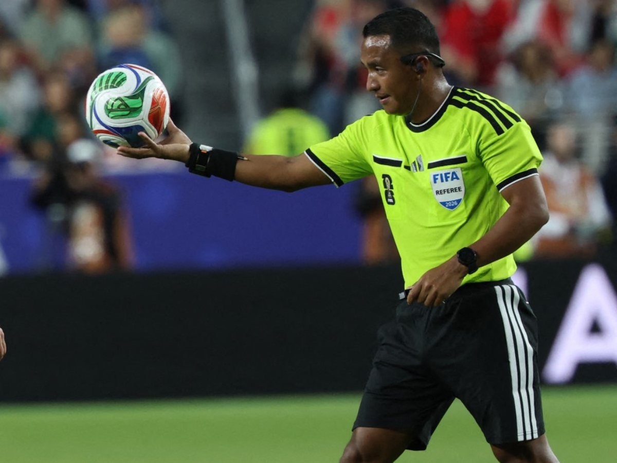 La jugosa cantidad que recibe Iván Barton por arbitrar en el Mundial 2026