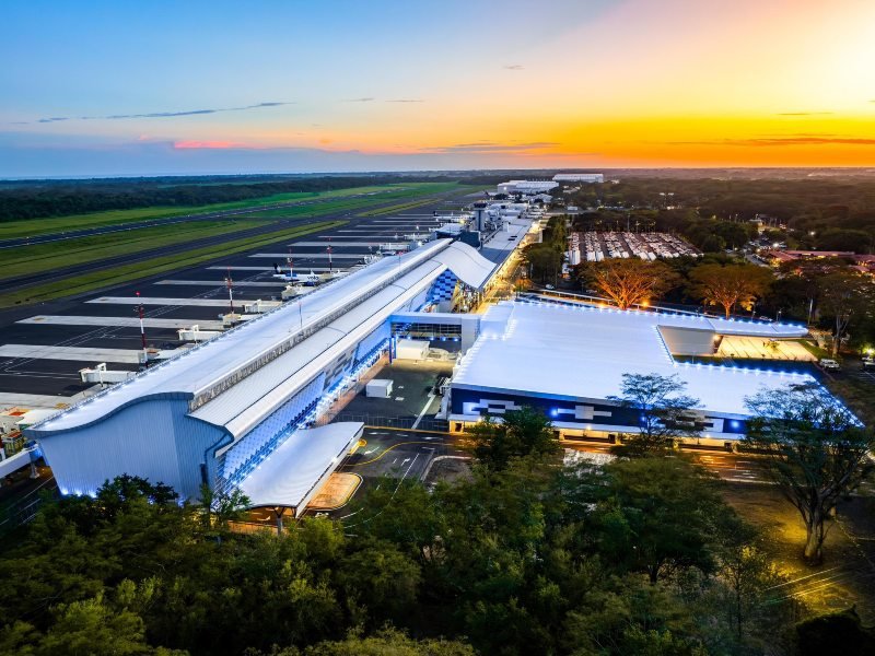 Las 15 novedades que tiene el Aeropuerto Internacional de El Salvador Las 15 novedades que tiene el Aeropuerto Internacional de El Salvador