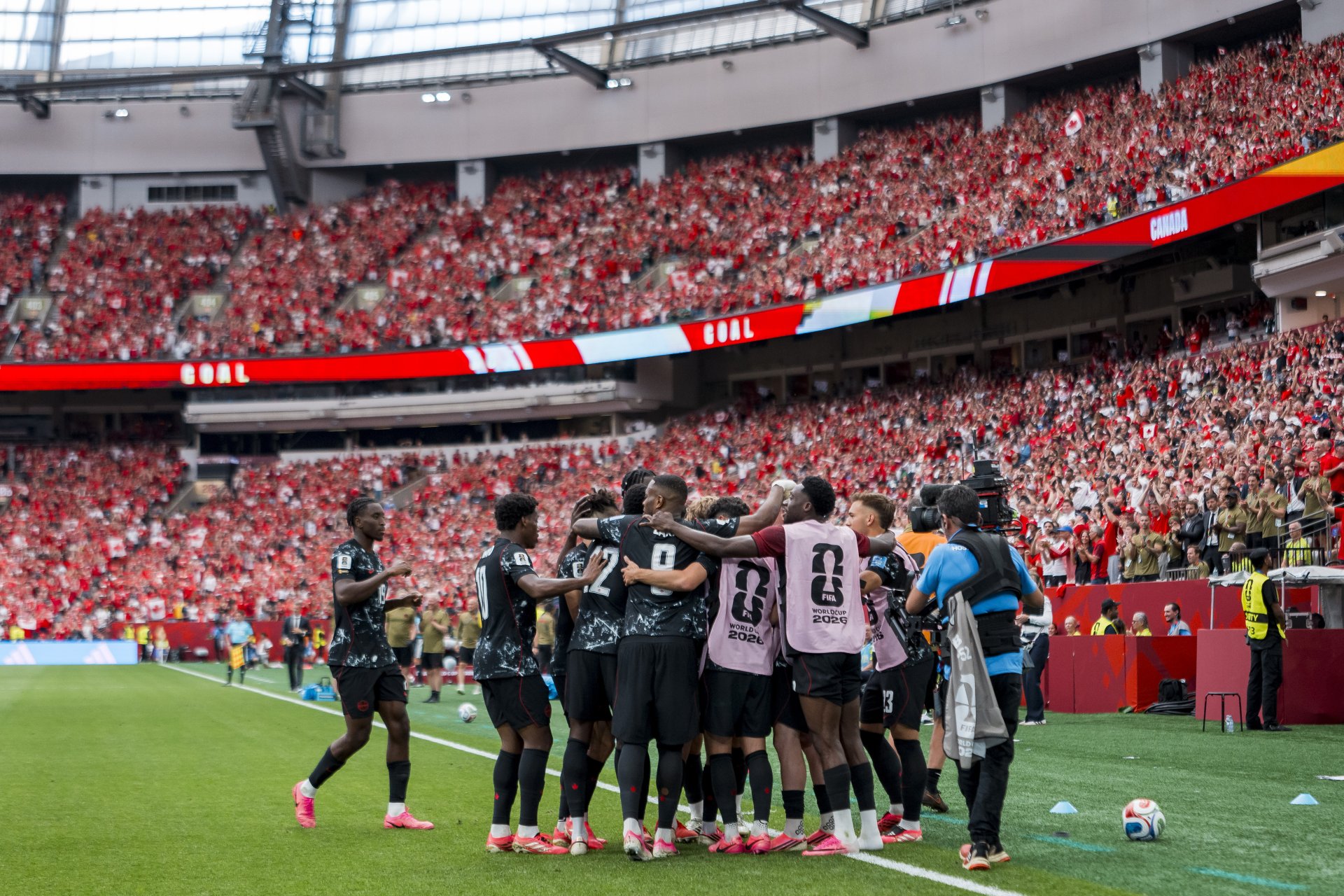 EN VIVO | Suiza, Canadá, Bosnia y Catar se juegan la clasificación en la última jornada del Grupo B del Mundial EN VIVO | Suiza, Canadá, Bosnia y Catar se juegan la clasificación en la última jornada del Grupo B del Mundial
