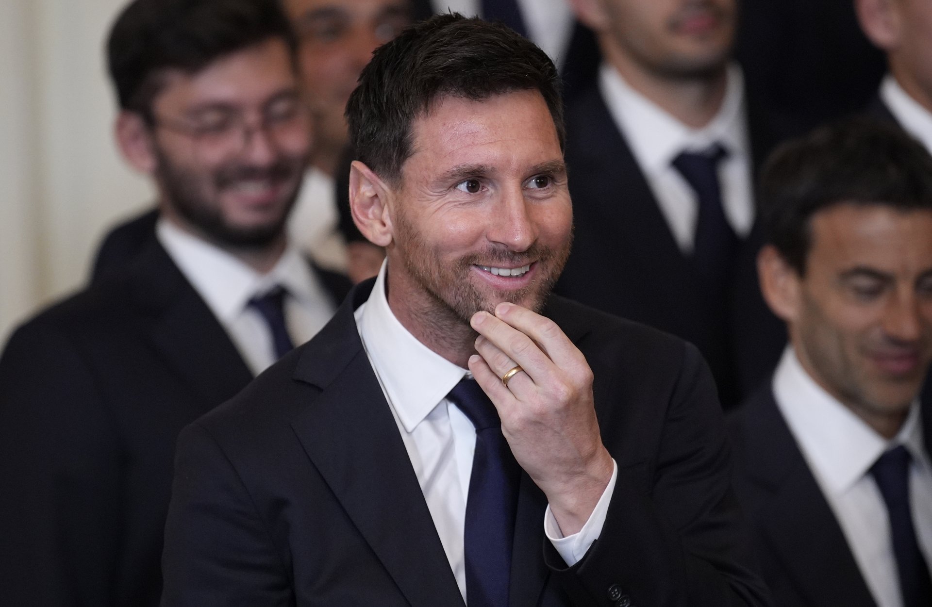 Lionel Messi cumple años en pleno Mundial 2026 y sigue marcando tendencia con su estilo Lionel Messi cumple años en pleno Mundial 2026 y sigue marcando tendencia con su estilo