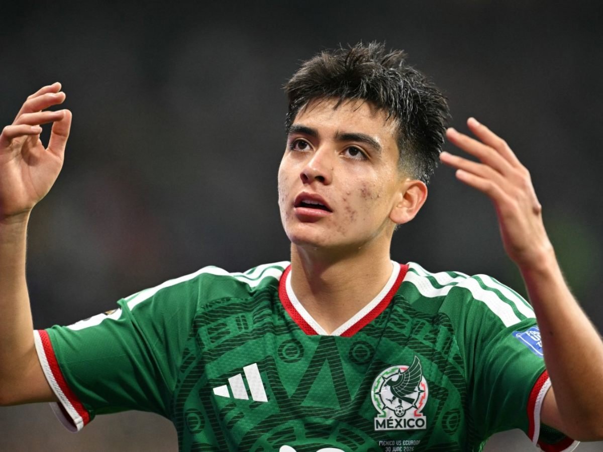 Quién es Gilberto Mora, la joven estrella mexicana que brilló ante Ecuador Quién es Gilberto Mora, la joven estrella mexicana que brilló ante Ecuador