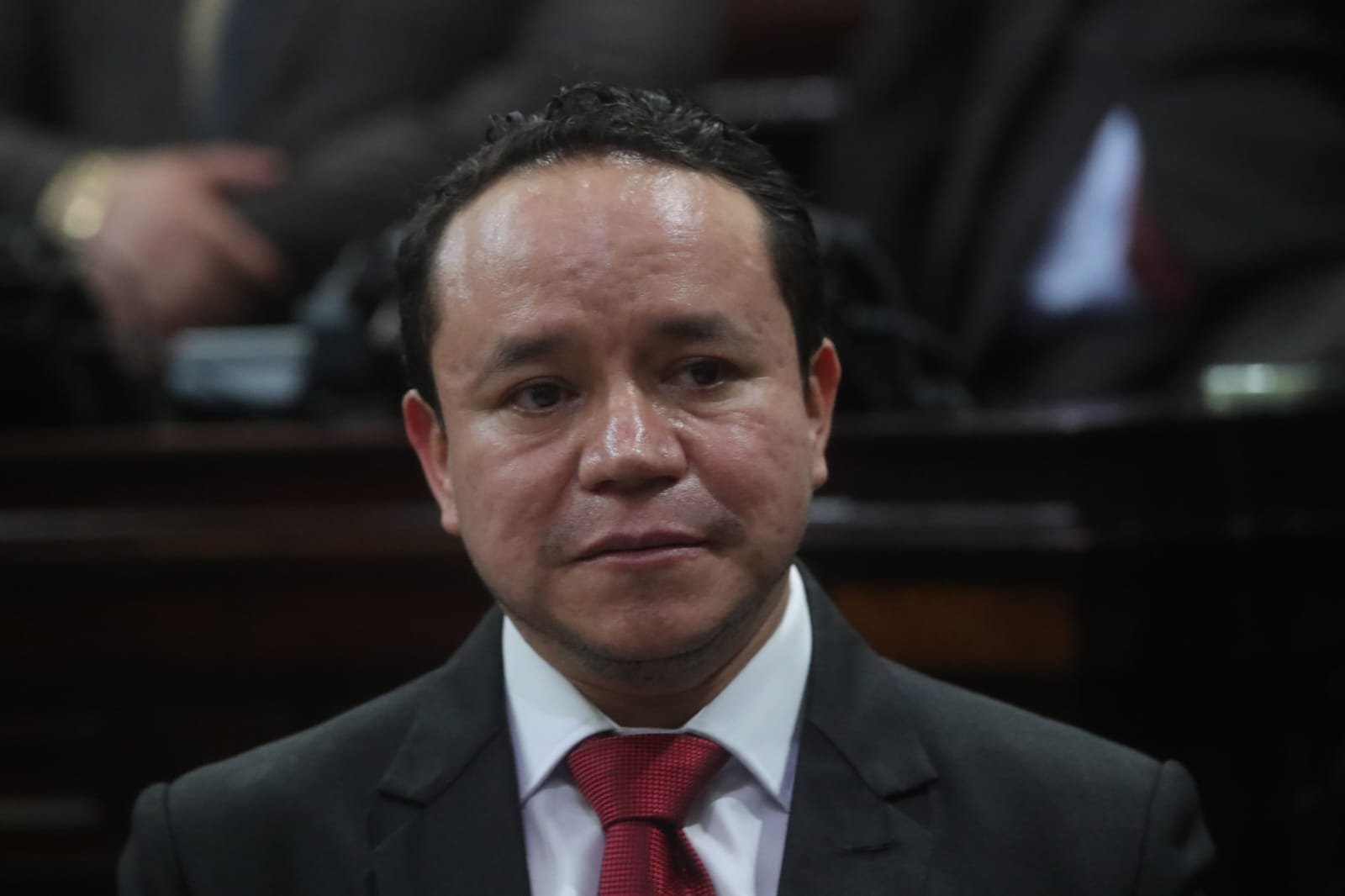 Magistrado busca que la CC revierta su traslado de la Cámara de Amparo Magistrado busca que la CC revierta su traslado de la Cámara de Amparo
