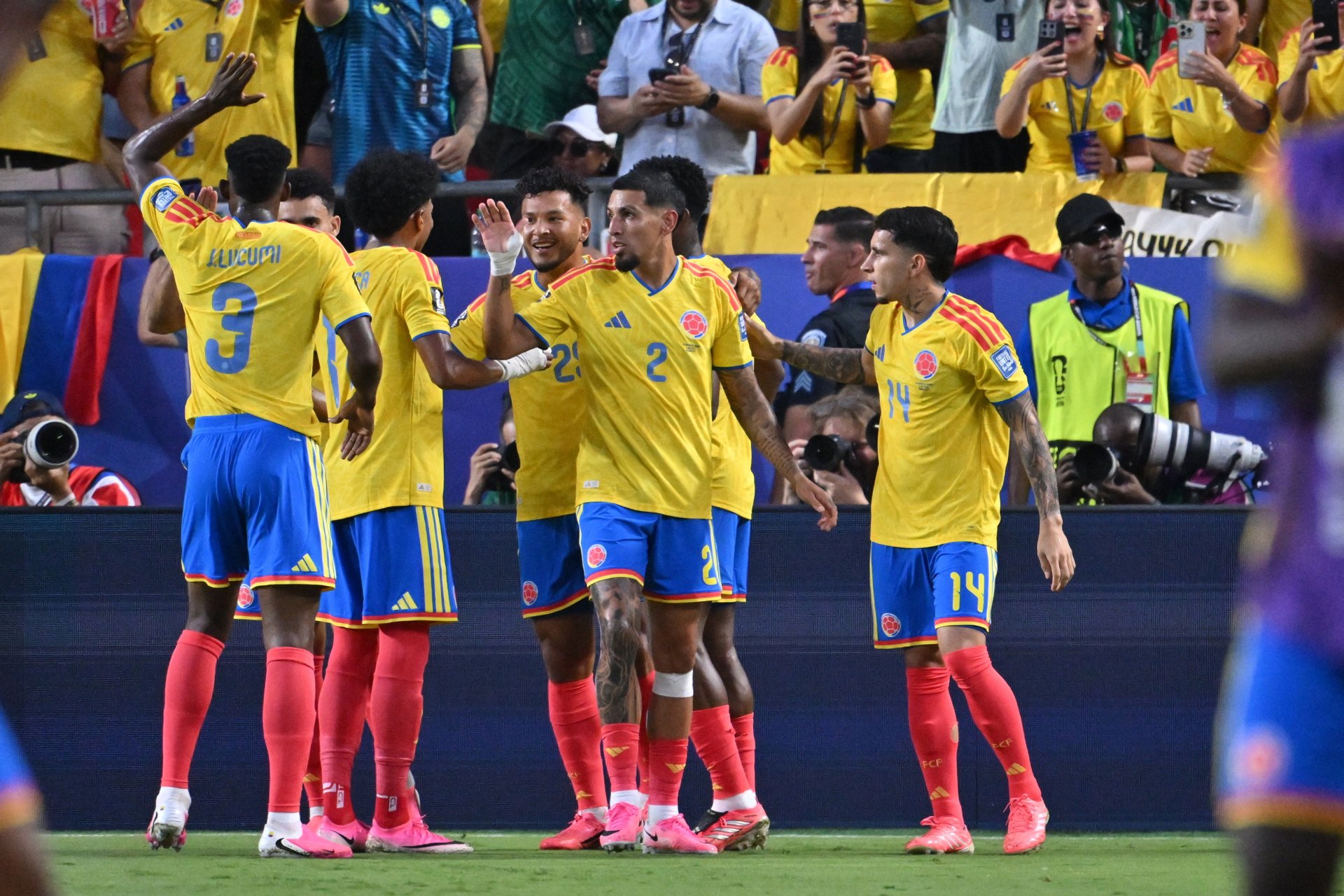 Colombia se cita en octavos de final ante Suiza tras vencer a Ghana Colombia se cita en octavos de final ante Suiza tras vencer a Ghana
