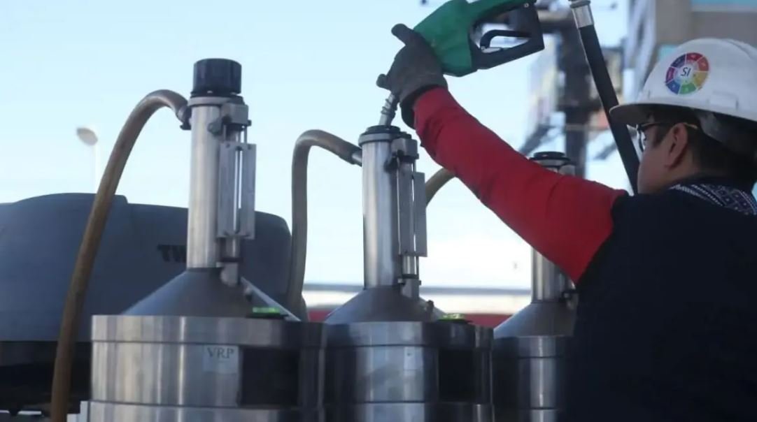 Precios de combustibles subirán conforme se agoten inventarios tras fin del subsidio Precios de combustibles subirán conforme se agoten inventarios tras fin del subsidio