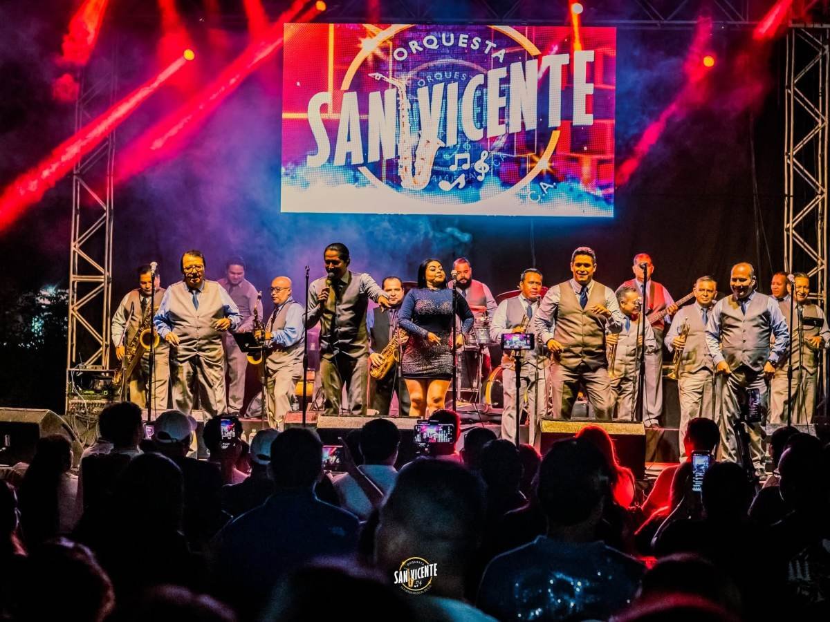 La Orquesta San Vicente pondrá a bailar a los salvadoreños con su gira de julio La Orquesta San Vicente pondrá a bailar a los salvadoreños con su gira de julio