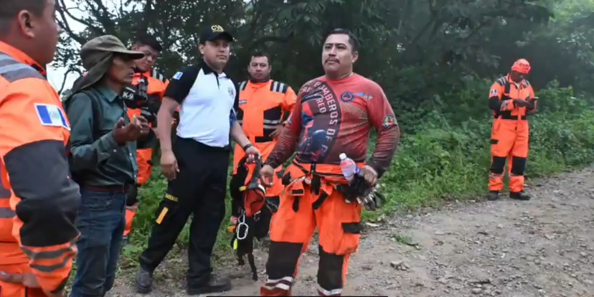 “Pensé que no iba a poder salir”: el dramático rescate del bombero que quedó atrapado en la montaña de Pochuta “Pensé que no iba a poder salir”: el dramático rescate del bombero que quedó atrapado en la montaña de Pochuta