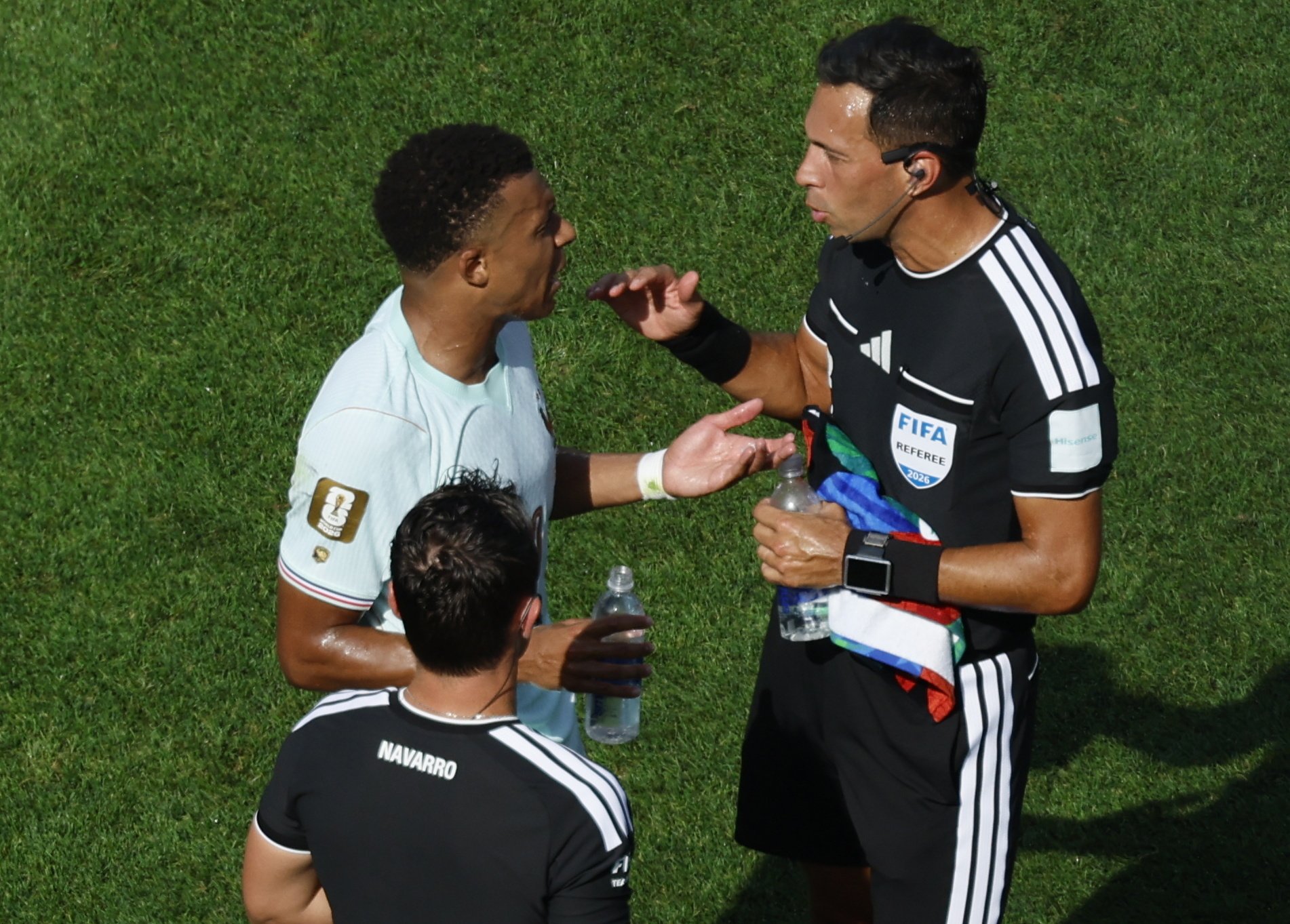 Haaland le da la razón a Mbappé: el enojo del francés por esperar tanto para patear el penal contra Marruecos Haaland le da la razón a Mbappé: el enojo del francés por esperar tanto para patear el penal contra Marruecos