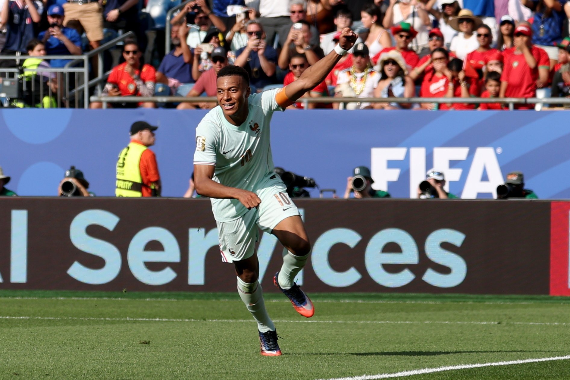 VIDEO | Así fueron los goles de Mbappé y Dembélé que llevaron a Francia a las semifinales del Mundial 2026 VIDEO | Así fueron los goles de Mbappé y Dembélé que llevaron a Francia a las semifinales del Mundial 2026