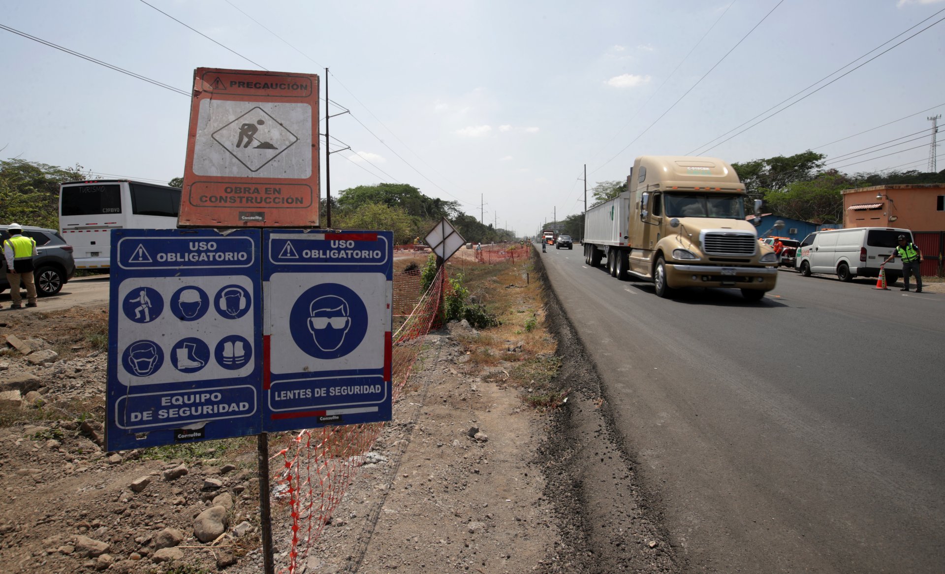 Autopista Escuintla-Puerto Quetzal: reprograman entrega y qué obras estarán listas en noviembre Autopista Escuintla-Puerto Quetzal: reprograman entrega y qué obras estarán listas en noviembre
