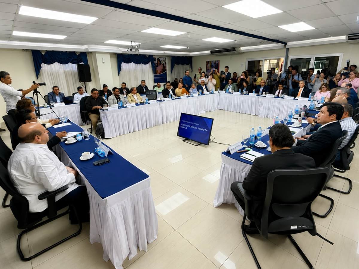Horarios laborales especiales podrían plantearse para algunos sectores
