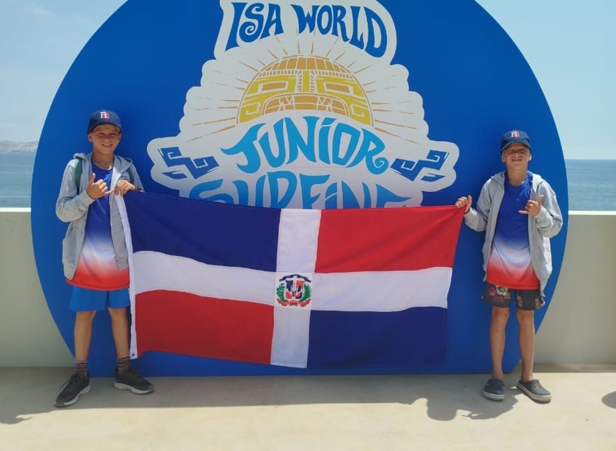 Los BB Surf Brothers descubren el lado más chivo de El Salvador antes de medirse en Surf City
