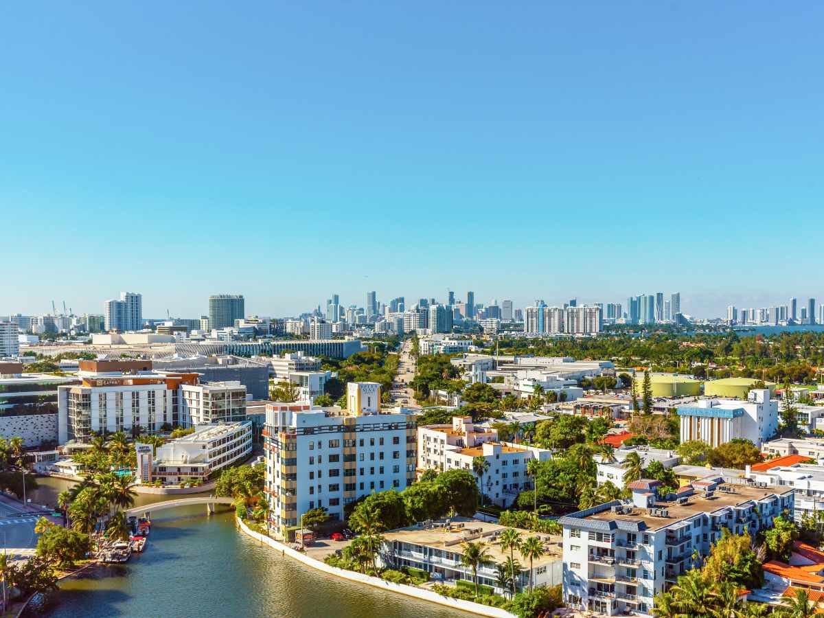 Buscan voluntarios que hablen español para vivir en Miami, estos son los requisitos