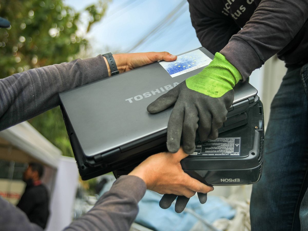 Dónde llevar aparatos electrónicos que ya no usas en San Salvador