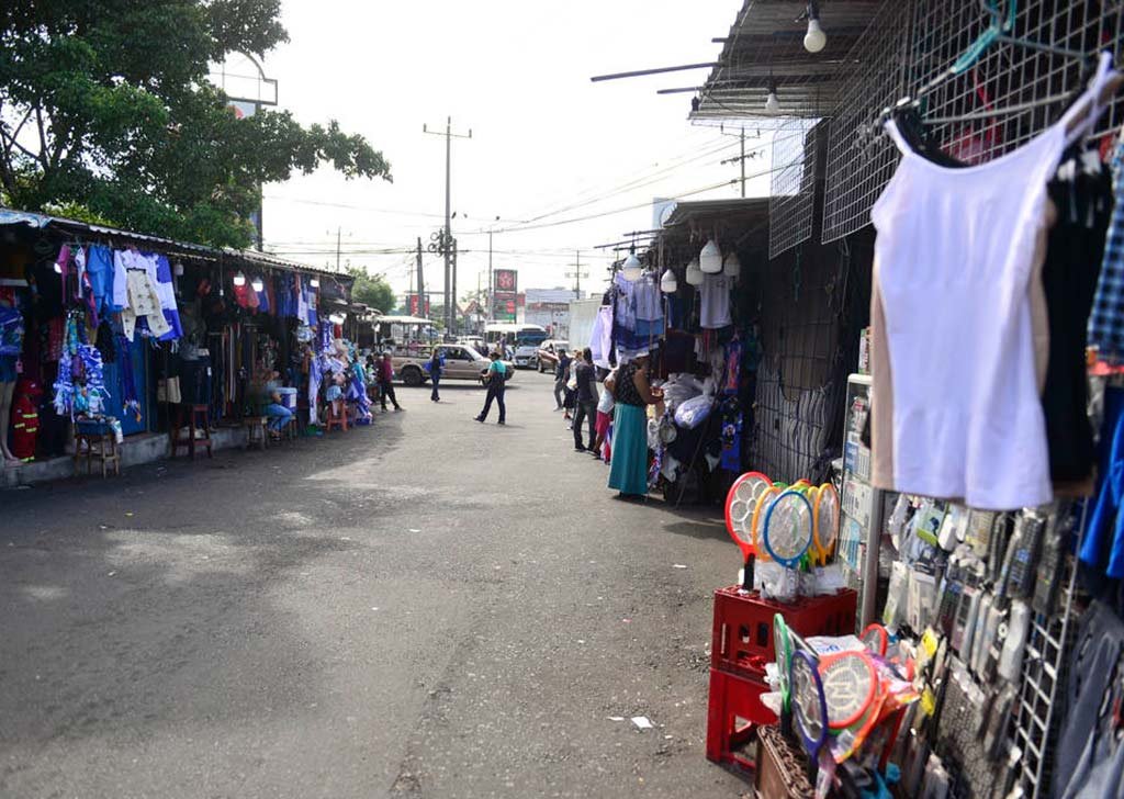 Cientos de vendedores deben retirar estructuras hasta el 20 de septiembre