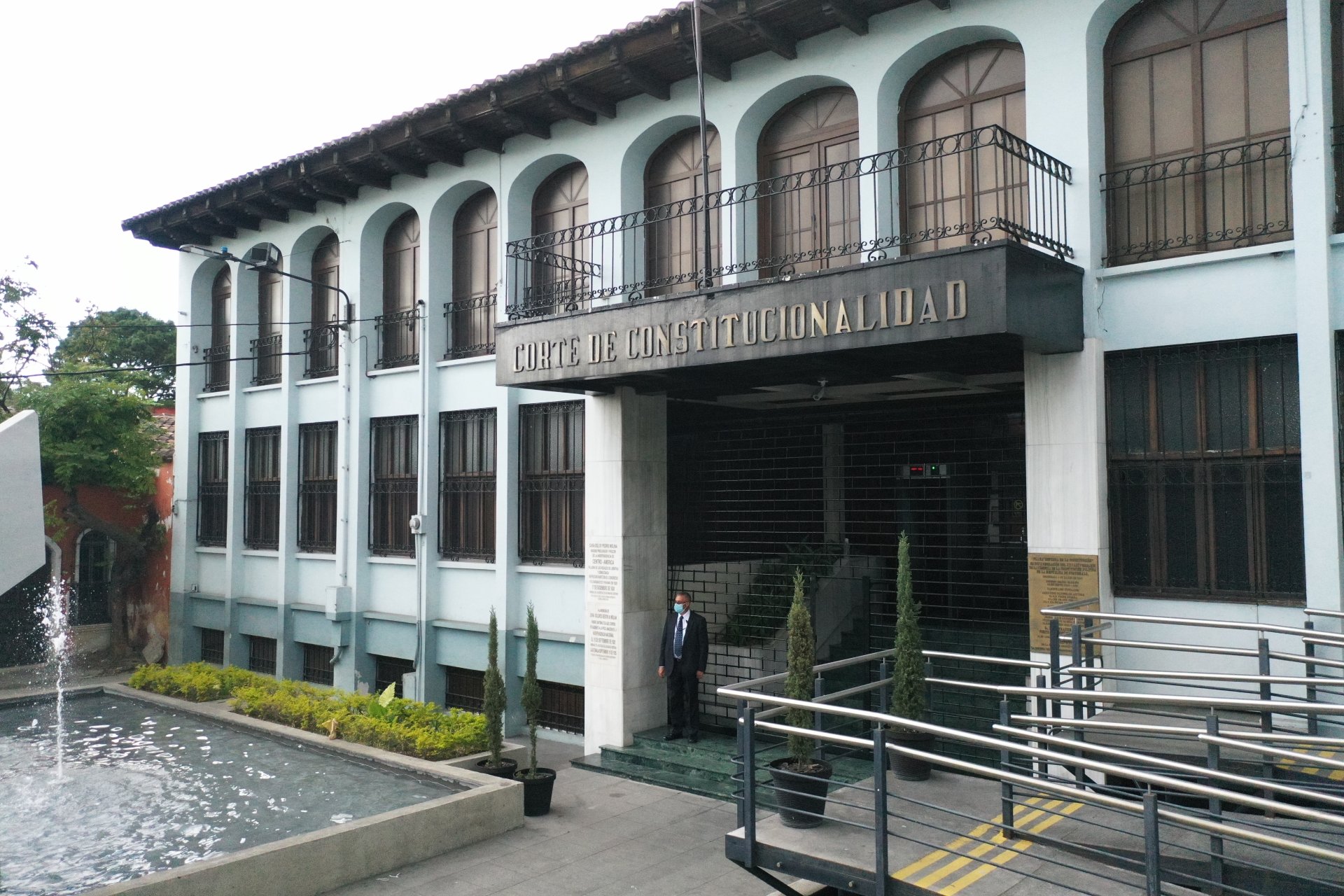 CC da seis horas al gobierno para liberar bloqueos bajo apercibimiento de destitución al Mingob y PNC